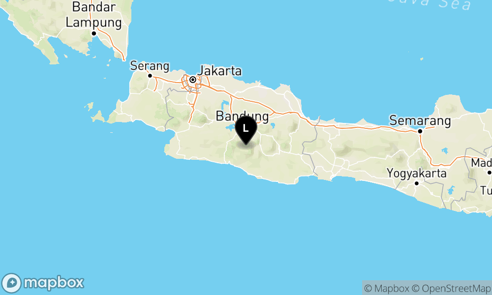 Pusat gempa berada di darat 25 km BaratDaya Kab. Garut