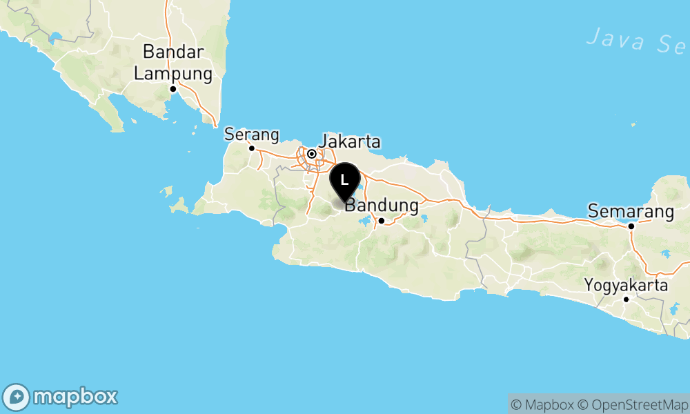 Pusat gempa berada di darat 8 km timur laut Kab. Cianjur