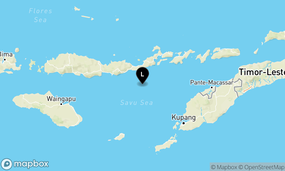 Peta Gempa Pusat gempa berada di laut 66 km tenggara Maumere